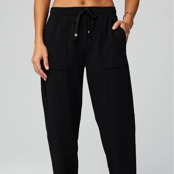 Fabletics - The One Jogger - Women's - Picture 3 of 12